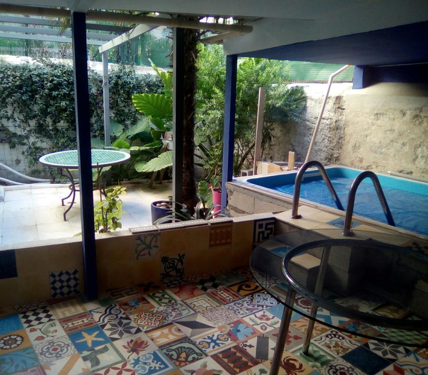 Chambres Et Table D'Hotes Le Jardin De Tesse 土伦 外观 照片
